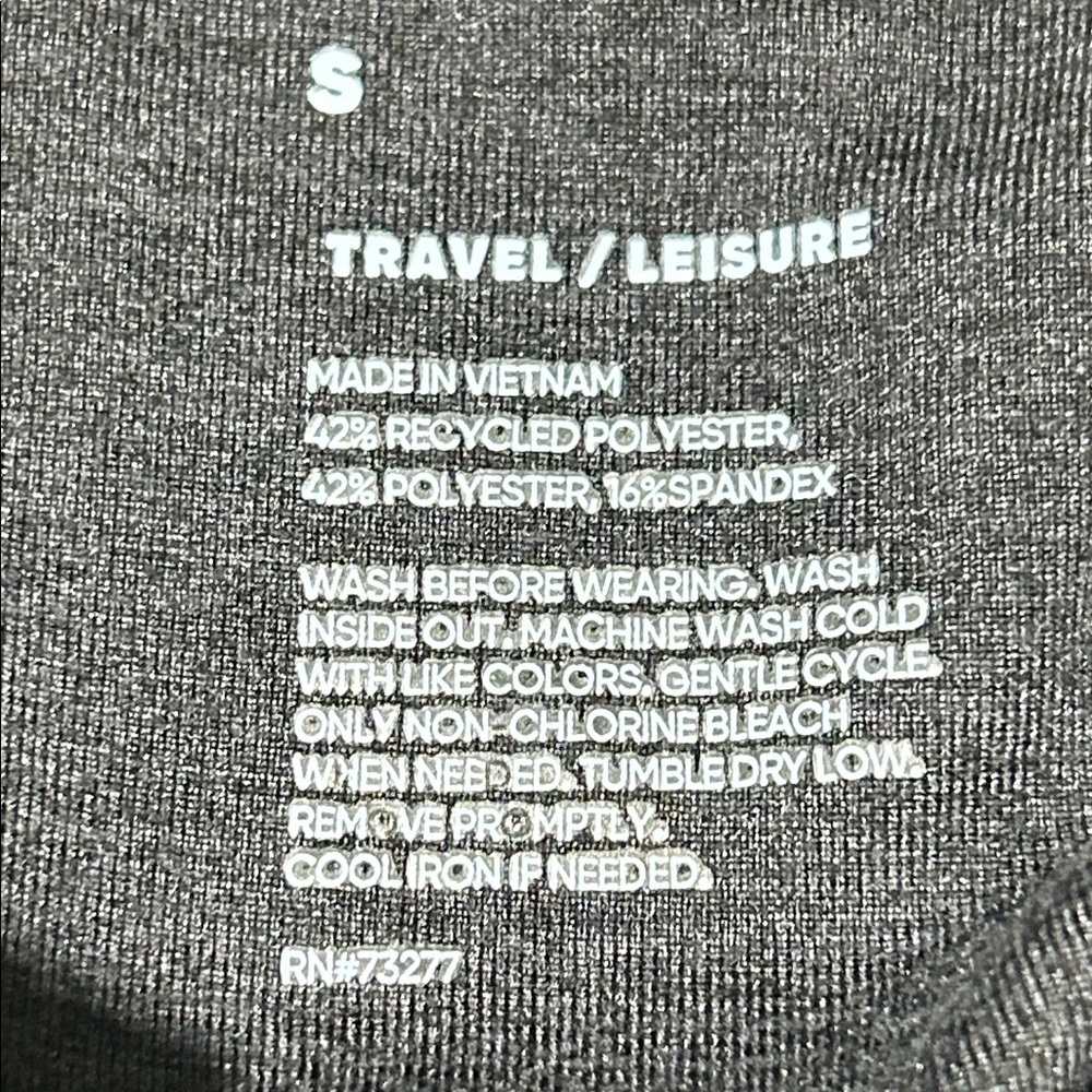 Elegant Black Women's Short Sleeve Tee - Picture 4 of 4